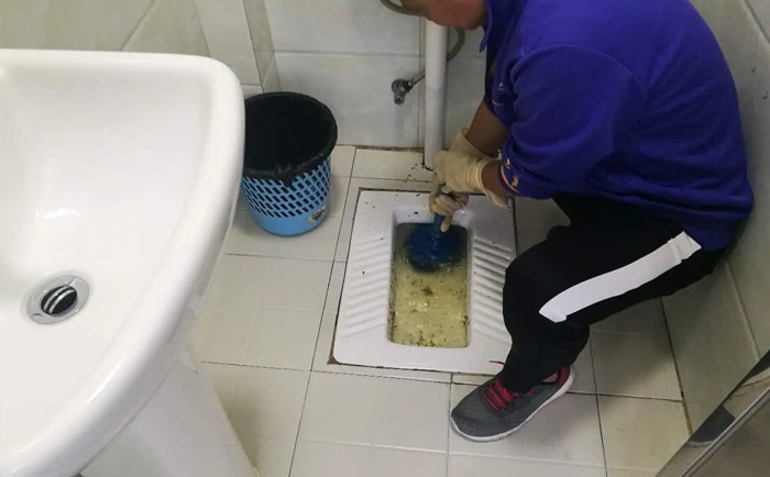 中站疏通蹲坑